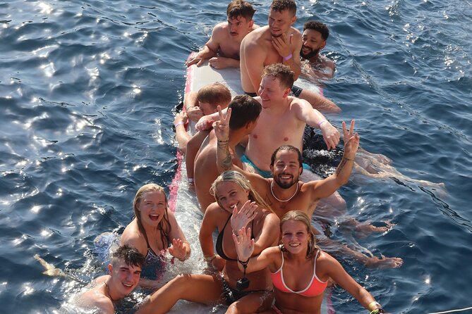 Out to Sea Split Boat Party w/ Blue Lagoon Swim, Dj & Afterparty - Who this boat party suits best, and who might skip it