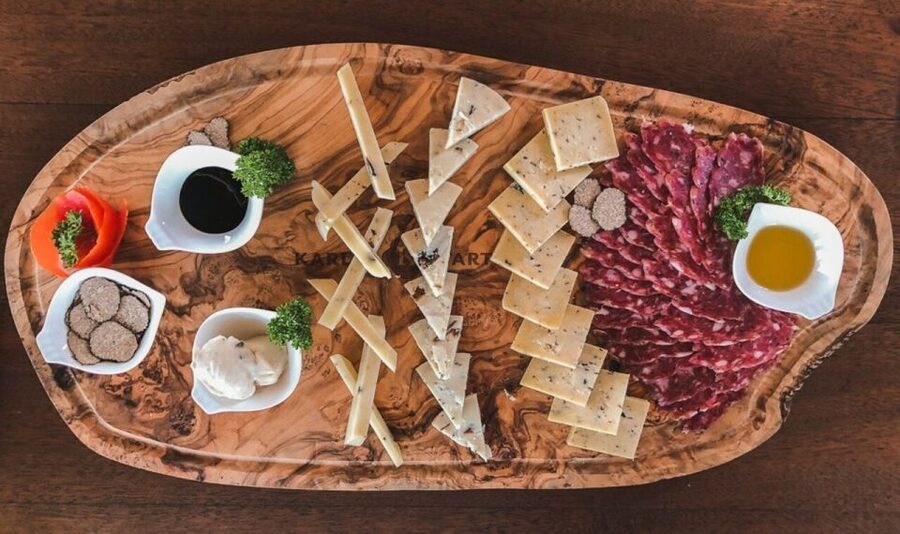 Paladini: Truffle Hunting Tour with 3-Course Tasting Menu - The tasting hall with forest views, and why the meal lands