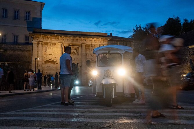 Panorama guided Zadar Eco Tuk Tuk tour - Stop at the Zadar Land City Gates: Renaissance meets the harbor