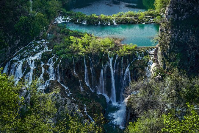 Plitvice Lakes 3,5h tour with panoramic boat ride - Key highlights you should care about