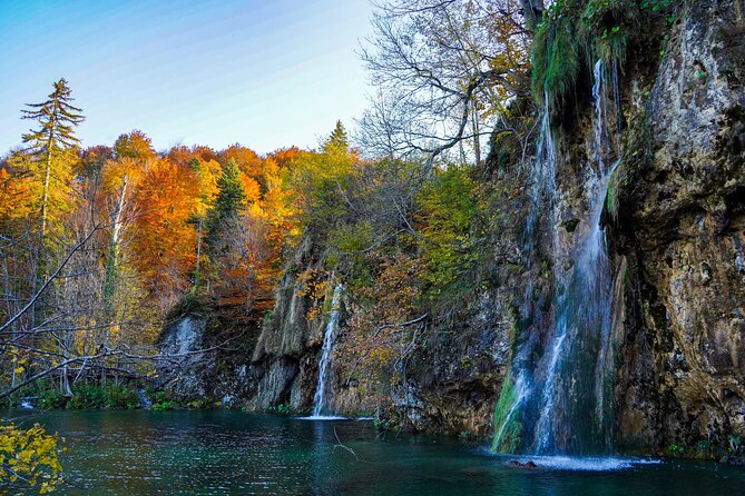 Plitvice Lakes 3,5h tour with panoramic boat ride - Price and what you get for $217.96 per person