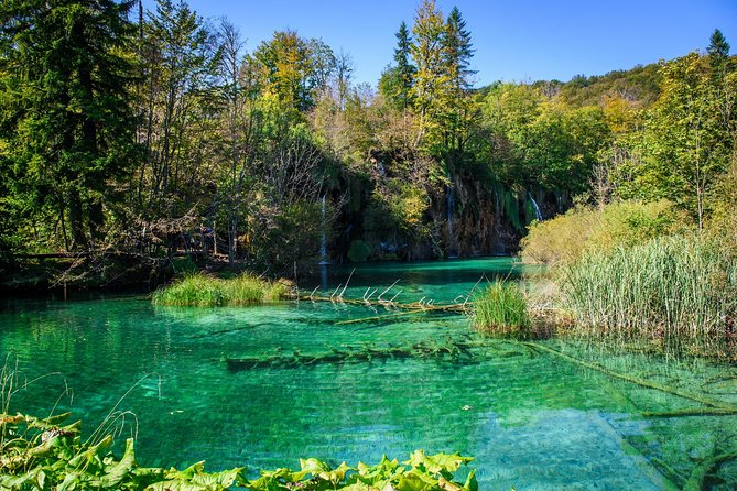 Plitvice Lakes Guided Tour from Zagreb - Upper Lakes and Lower Lakes walkways, plus Veliki Slap