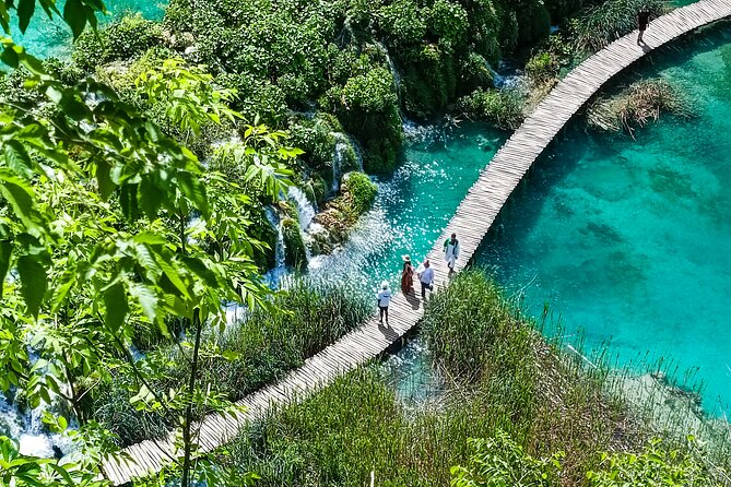 Plitvice & Rastoke: Guided Tour from Zagreb; Max 8 people ENG/ESP - Best way to see Kozjak: the boat ride and why it matters
