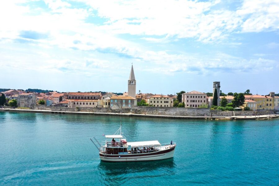 Poreč: Panoramic Morning Cruise Among 20 Islands with Drinks - The wildlife moment: dolphins and local sea life without the guarantee pressure