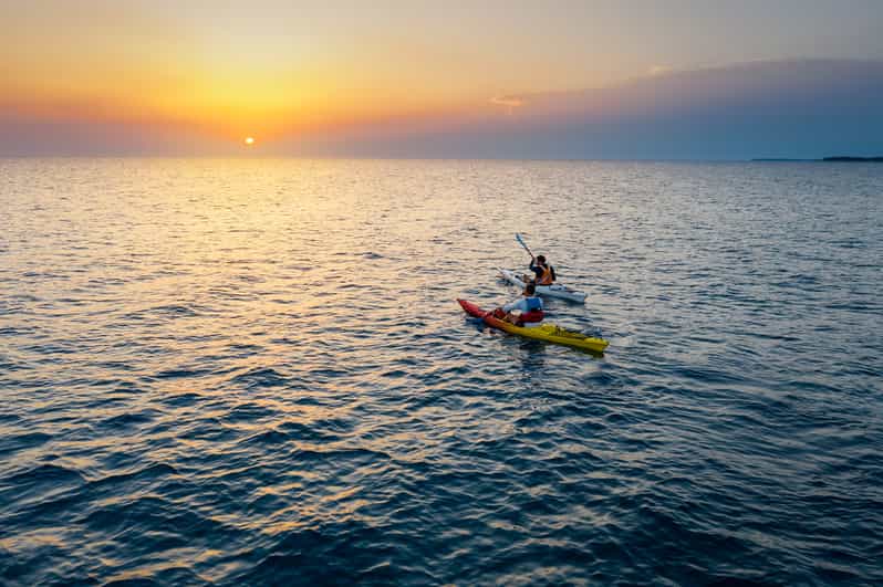 Poreč: Sea Kayaking Sunset Tour - Key things to know before you go