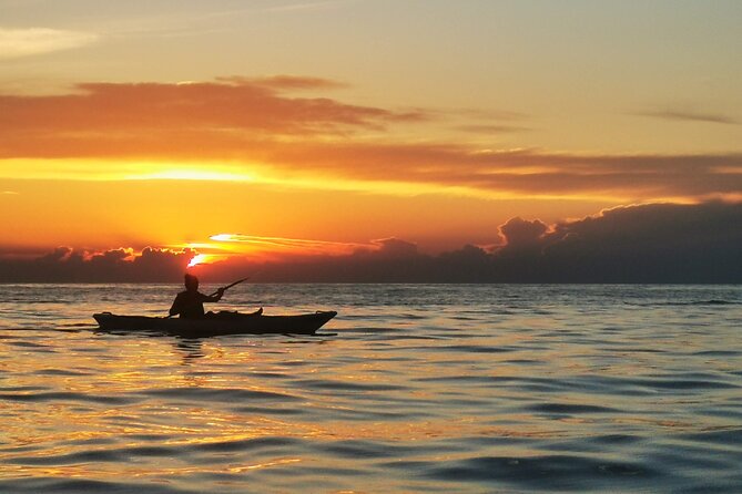 Poreč sunset sea kayaking tour - Sunset pacing and the farewell drink at a beach bar