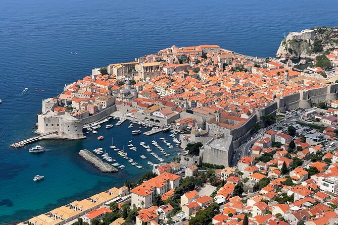 Private AirPort Transfer Dubrovnik by CRUISER TAXI - Mobile ticket and pickup details that reduce wandering