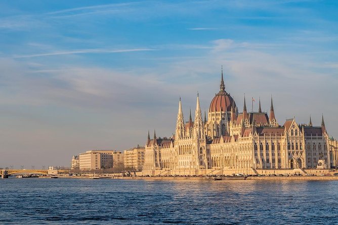 Private Arrival Transfer: Zagreb Airport to Zagreb Hotels - Picking the right pickup: arrivals area, name sign, and where to start