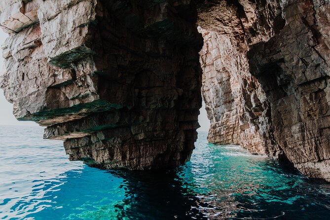 Private Blue cave, Mamma Mia and Hvar, 5 islands tour from Split - Passing Srebrena beach: a Mamma Mia photo stop built into the route