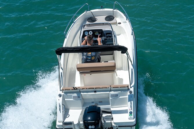 Private boat tour-custom itinerary from Split and Trogir - Swim breaks, snorkeling gear, and what to expect at the waterline
