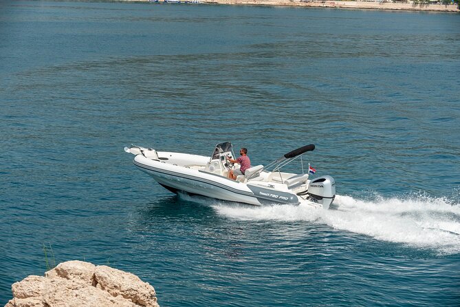 Private boat tour-custom itinerary from Split and Trogir - The 9:00 am start and how Trogir fits in