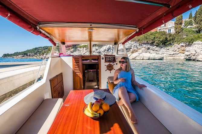Private boat tour- explore the islands, find hidden caves and try snorkelling - Key Points I’d Use to Choose This Tour