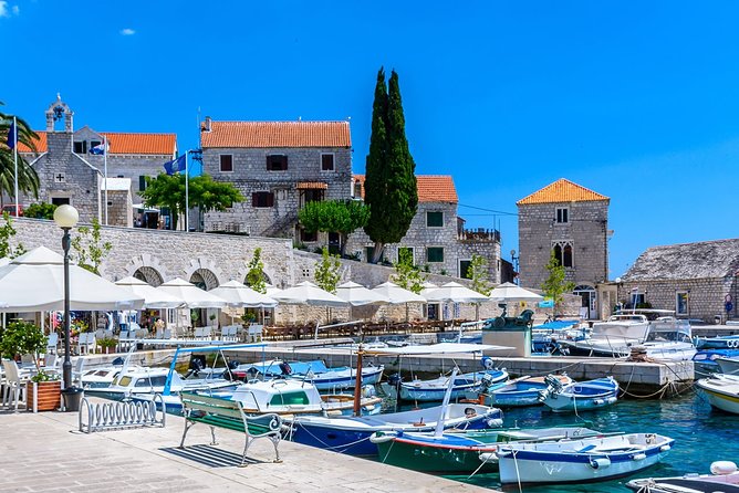 Private Boat Tour of Croatia - Vela Stiniva: a short stop that can turn into your favorite swim