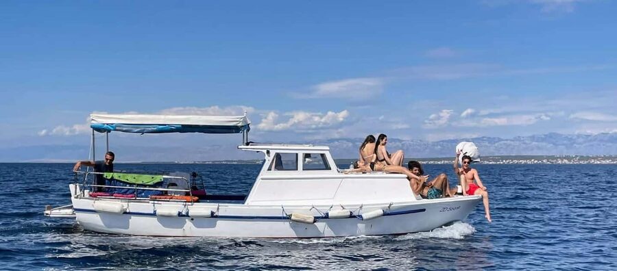 Private Boat tour with refreshing drinks Zadar - Cruising Between Islands, With a Dock Near Galevac