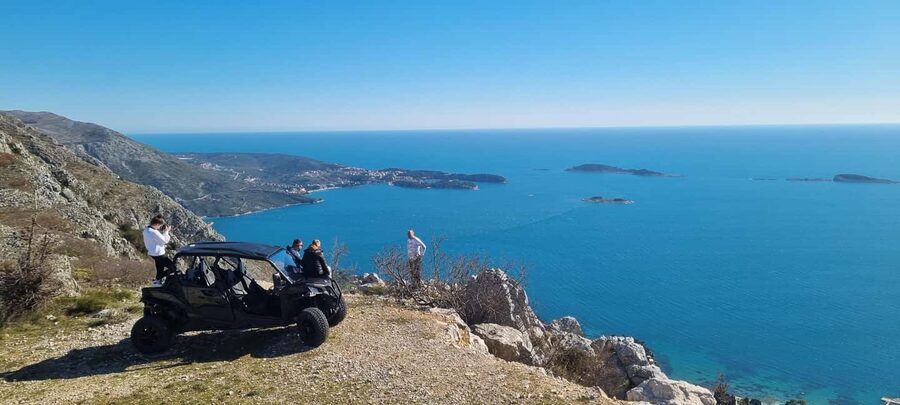 Private Buggy Panorama Adventure /2 hours-2 hills Viewpoint - The Can-Am Maverick 1000 and the private driver comfort factor