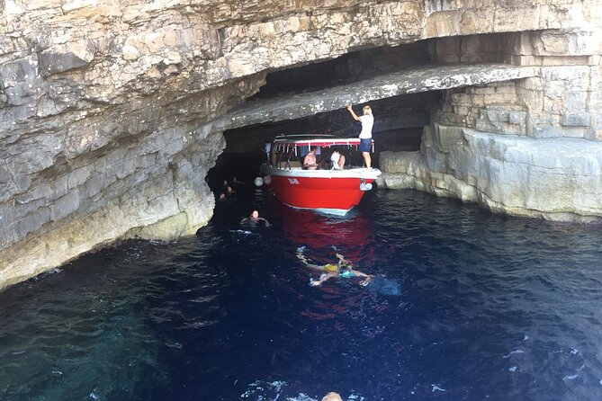 Private Custom Island Hopping Speedboat Tour from Hvar - Stiniva Cove: the hidden swim stop behind the walls