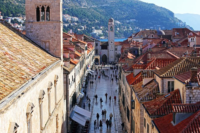 Private Dubrovnik City Walls & City Tour - City Walls circuit: 1,940 meters, 6 fortresses, and big perspective