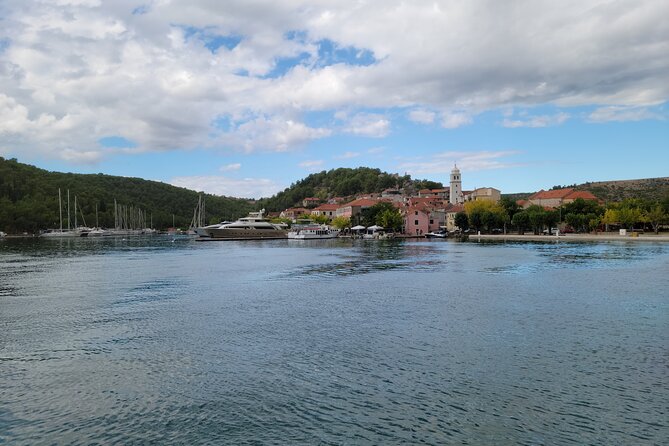 Private Krka Waterfalls Tour from Split with Boat Ride & Detour - Comfort and communication: why the guides make or break the day