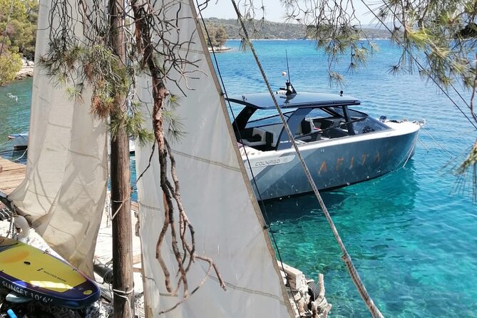 Private Luxury boat from Hvar, Brač and Split - A Private Luxury Boat Day from Makarska, with Hvar and Brač in Reach