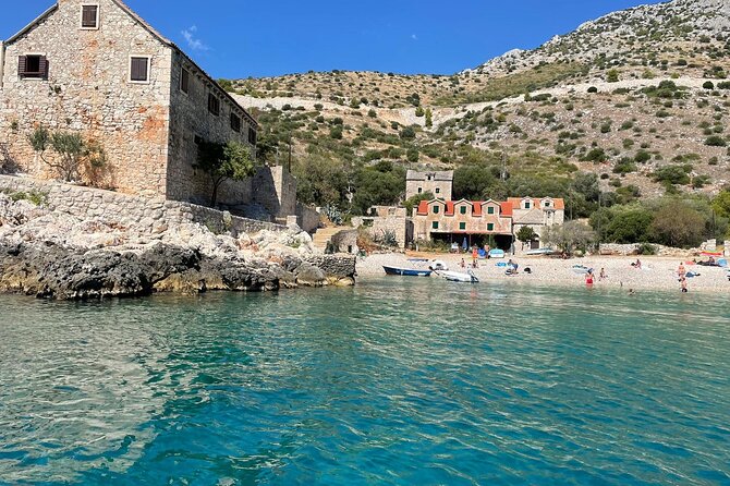 Private Luxury boat from Hvar, Brač and Split - Comfort on a Spacious Luxury Boat, Especially for Small Groups