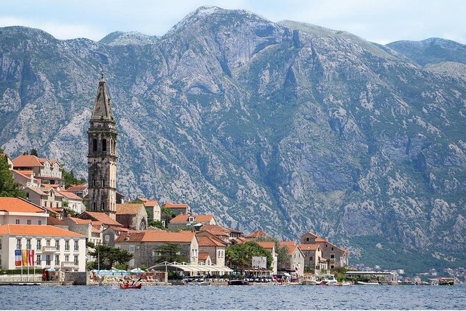 Private Montenegro tour (incl. Herceg Novi, Perast and Kotor) from Dubrovnik - Our Lady of the Rocks: how to plan your photo time