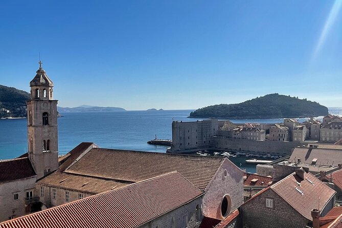 Private Self-Guided Audio Walking Tour in Dubrovnik Old Town - Pile Gate, Luža Square, and the 31-metre tower moment