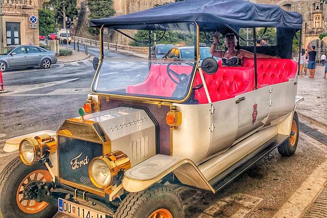 Private Sightseeing Tour in Dubrovnik with a Classic Old Car - King’s Road: quick Game of Thrones scenery, no time wasted