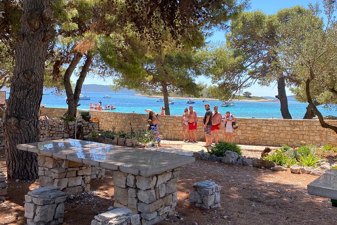 Private speedboat tour to Blue Lagoon and 3 Islands - Otok Čiovo and the quieter beaches: coffee, lunch, and viewpoint time