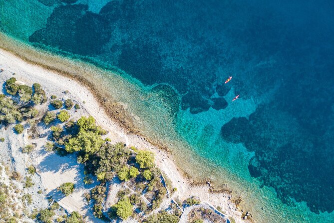 Private speedboat tour to Blue Lagoon and 3 Islands - Snorkeling help and onboard comfort, including floating support