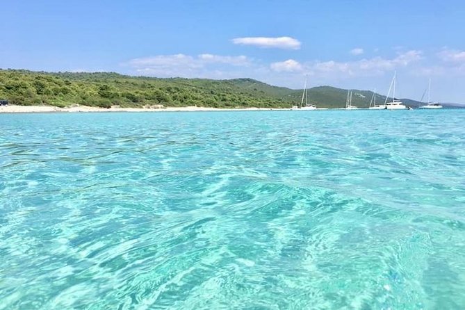 Private Speedboat tour to Sakarun Bay and Golubinka cave - Golubinka Cave: optional, weather-dependent, and worth thinking through