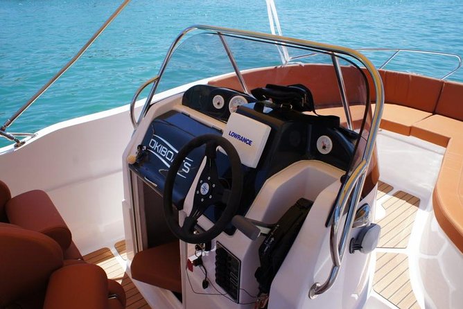 Private tour to the Elafiti with Barracuda 545 - half day 4h - Pricing and value: $419.39 per group up to four