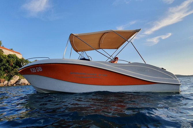 Private tour to the Elafiti with Barracuda 545 - half day 4h - Snorkeling gear and cave time, the part you will remember