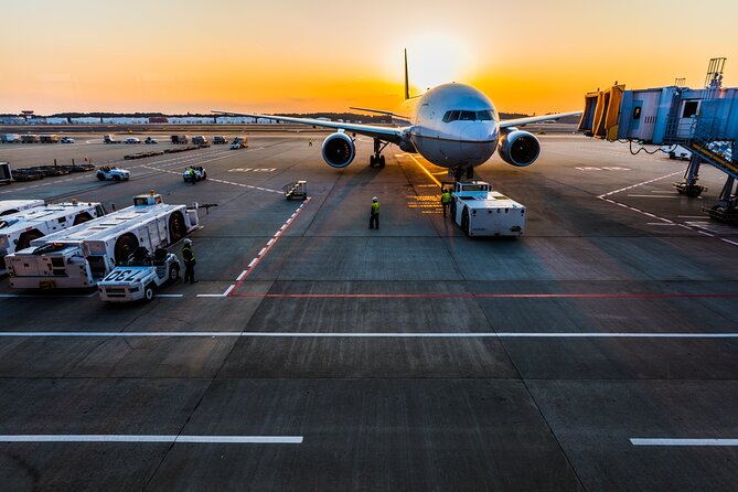 Private Transfer from Split Airport to Makarska - How the driver pickup works in Split Airport arrivals hall