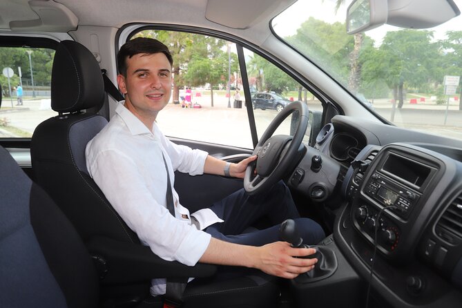 Private Transfers from Split Airport to Split - Drop-off in Split: help finding your entrance and settling in