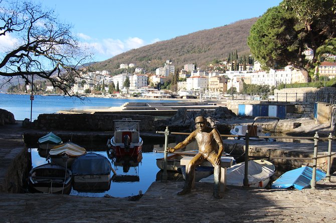 Private walking tour Opatija -Romantic spotlight of the Adriatic - Stop 4: Maiden With The Seagull, Opatija’s symbol and its story