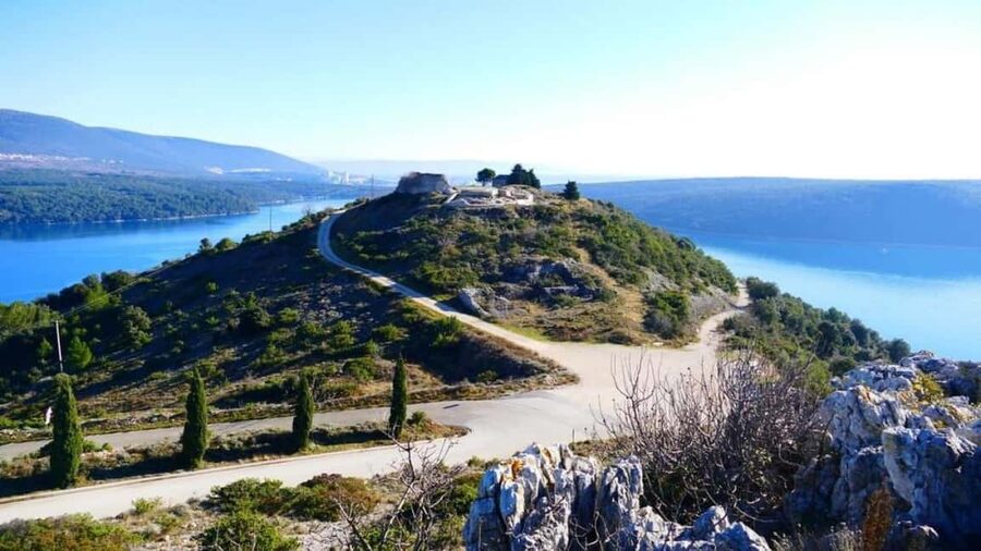 PULA AND ROVINJ: BUGGY FAMILY SAFARI 1, 2, 2.5 & 4 H - The 2.5-hour Barban panorama tour: St. Agnes church and Raška Bay views