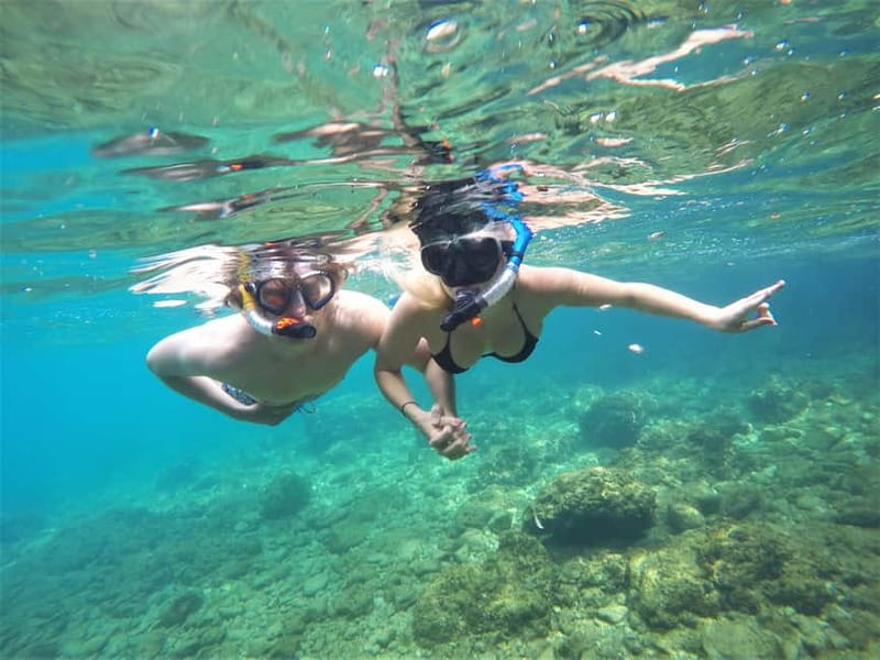 Pula: Cave Kayak Tour, Snorkeling and Island Jumping - First stop: Ambrela Beach and getting comfortable fast