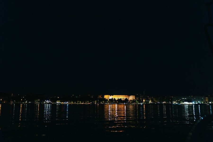 Pula: Dolphin&Sunset Cruise in Brijuni with Dinner&Drinks - The 3-hour flow: how the pacing works for couples and families
