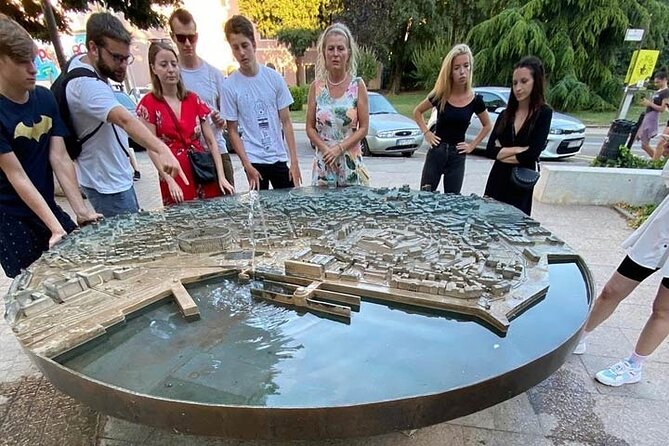 Pula Food Walking Tour - Titov Park and the Forum: where everyday city life meets Roman roots