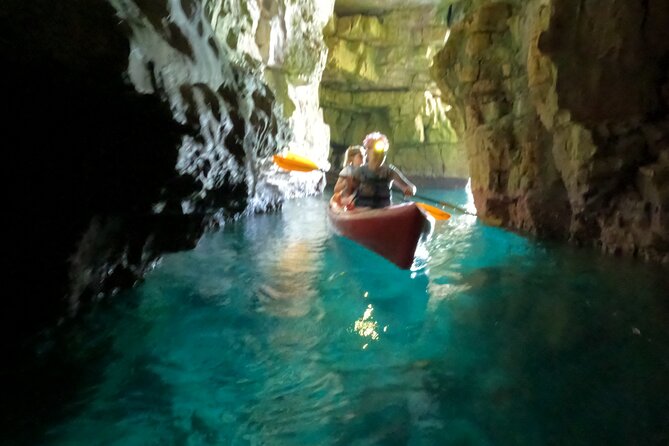 Pula Kayak Tour-Cliff jumping,snorkeling& free GoPro pictures - Cliff Jumping in Pula: Fun, But Know Your Limits