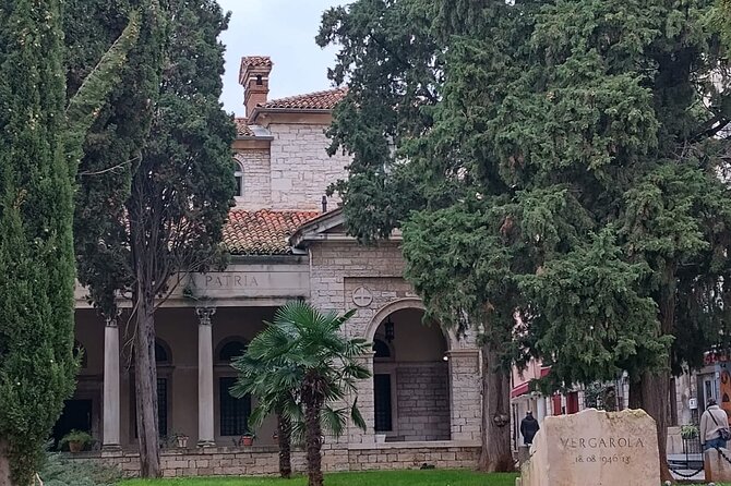 Pula Private Walking Tour - Stop 2: Temple of Augustus and Why Early Imperial Sites Feel Different