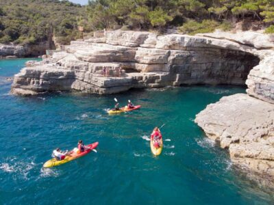 Sea Adventure – Boat, Kayak, Snorkeling & Cliff Jumps