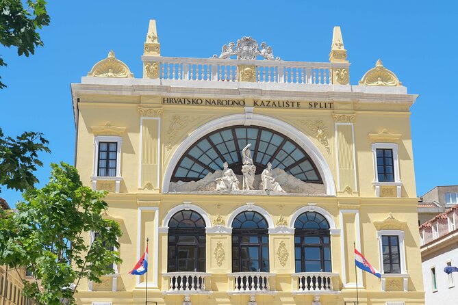 Red Line: Split Panoramic Tour with Sightseeing Bus - Who should book this Split panoramic tour
