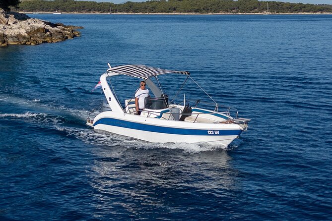 Red Rocks, Hvar Bays & Pakleni – Private Boat Tour from Hvar - Stop 4: Borče Cove (Plaza Mala Milna area) for Turquoise Quiet