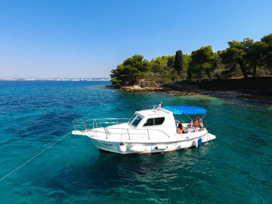 Romantic Zadar Sunset and Night Coctails Cruise - A small-boat sunset that starts slow and stays romantic