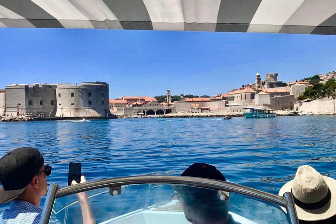 Sail, see, stop, photograph (4 hours) - Key highlights worth knowing