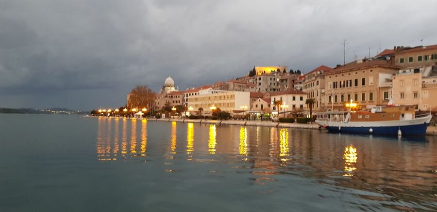 Sibenik: Guided Evening Walking Tour - Key things that make this Šibenik evening tour worth it