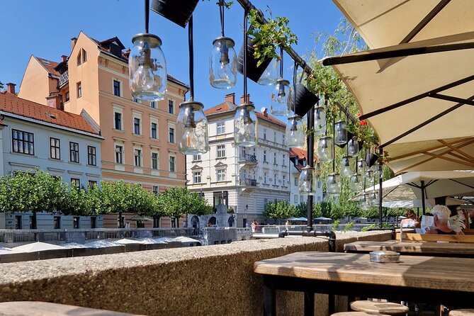 Slovenia's highlights: Bled lake and Ljubljana Full-Day Private Tour from Zagreb - How to use your Ljubljana free time for real Slovenian food