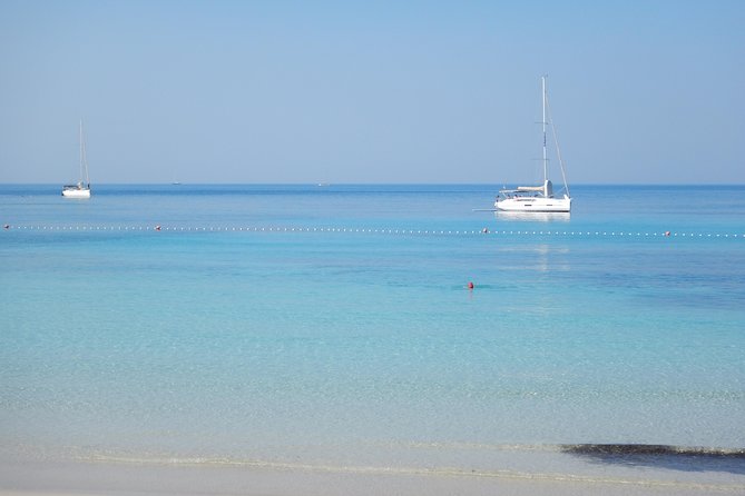Speedboat Blue Lagoon & 3 Islands tour from Trogir - Why this Blue Lagoon and 3 islands speedboat feels small and calm