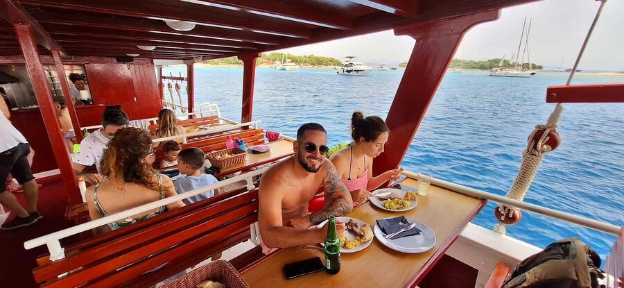 Split: 3 Island & Blue Lagoon Cruise with Lunch & Drinks - Should You Book This Cruise from Split?